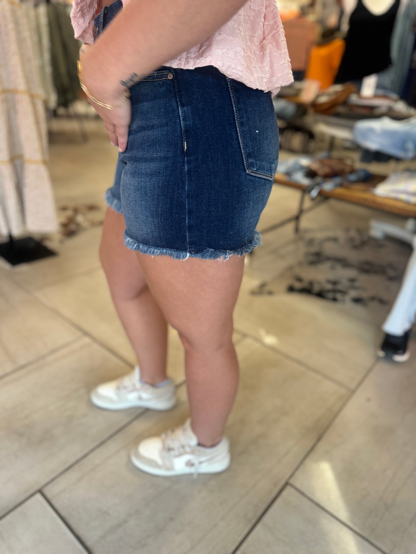 Lydia Shorts