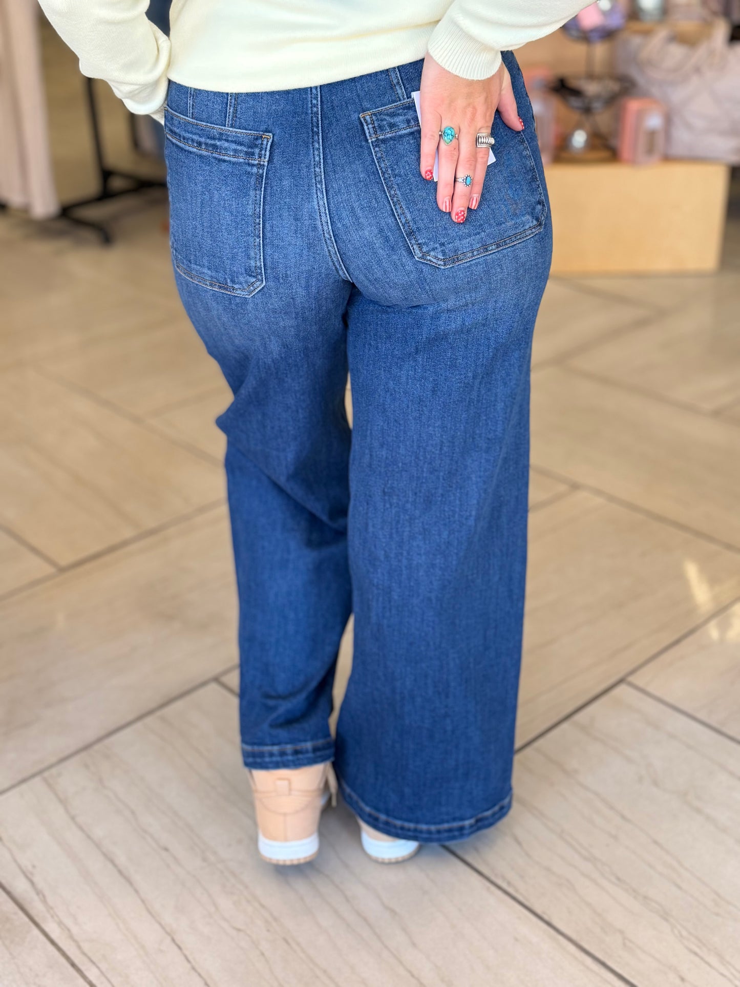 Kylie Jeans