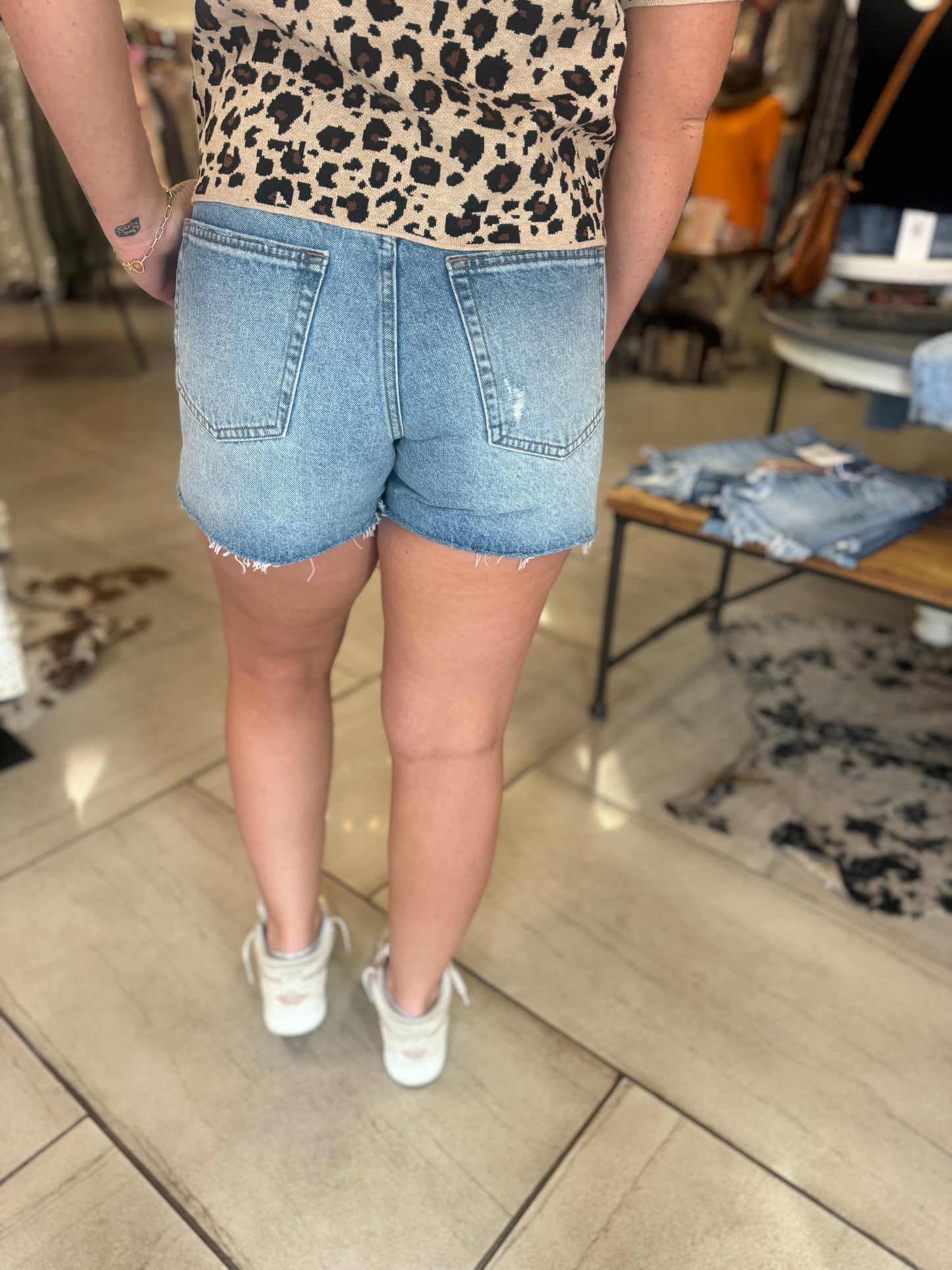 Odessa Shorts