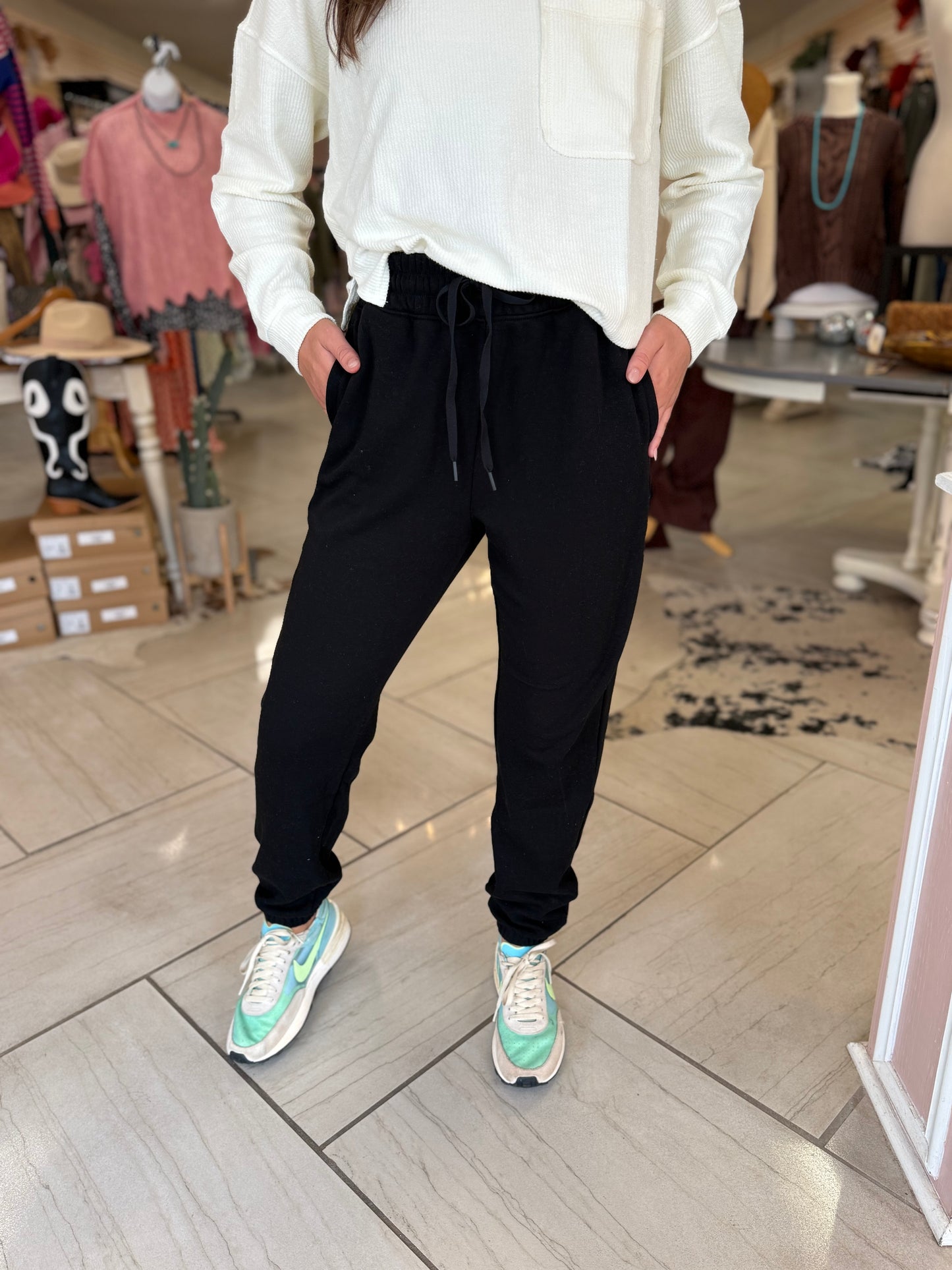 Deane Joggers