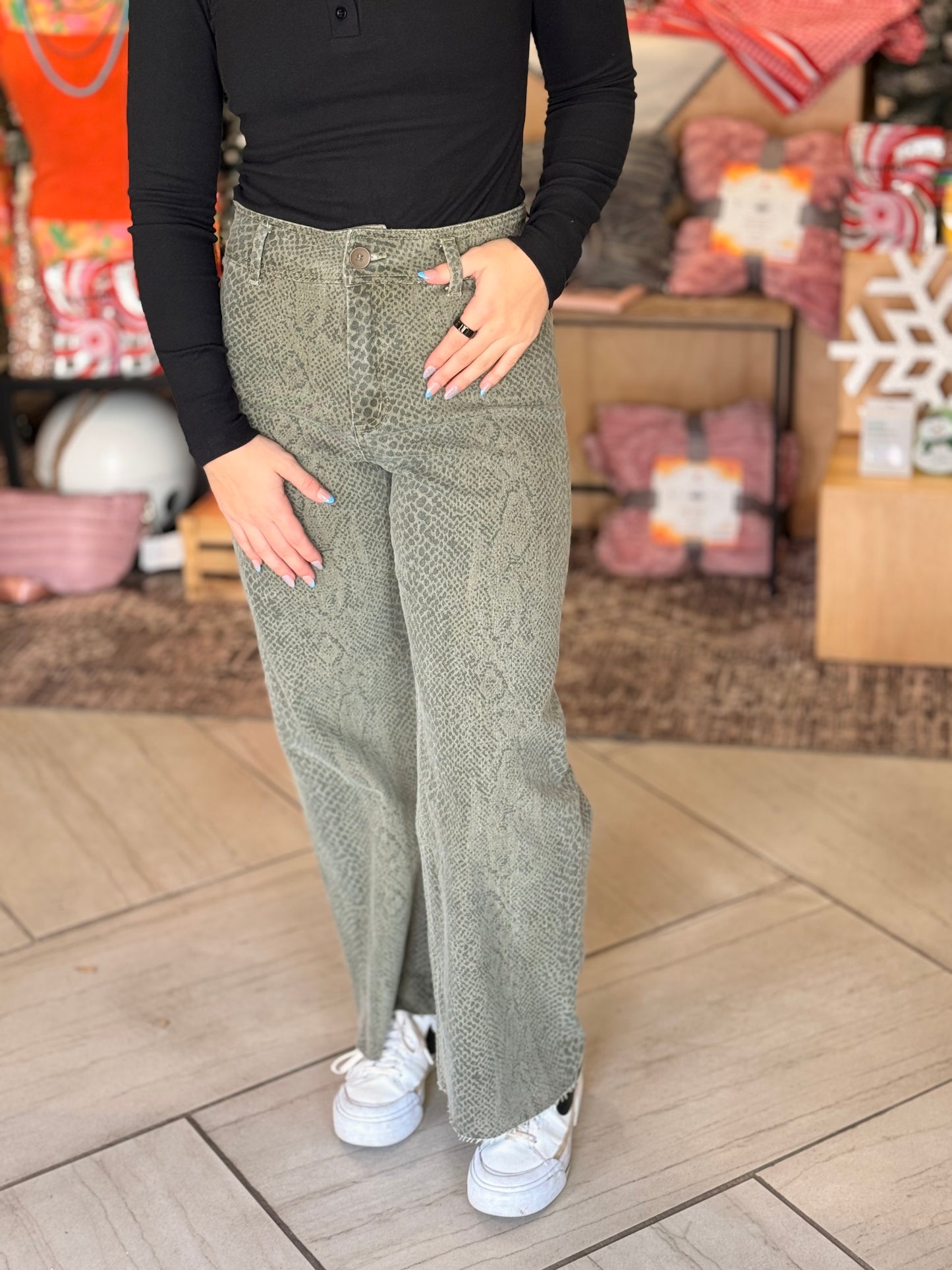 Sage Snake Pants
