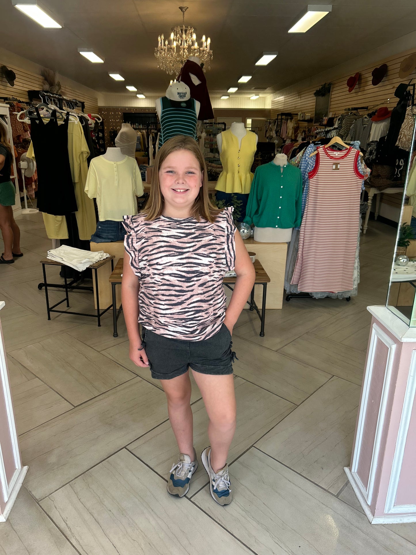 Bowtiful Moment Shorts