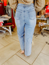 Load image into Gallery viewer, Emerson Rhinestone Jewel Jeans
