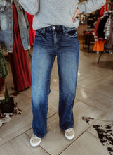 Load image into Gallery viewer, mila jeans

