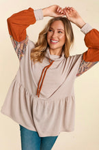 Load image into Gallery viewer, Cambree long-sleeved
