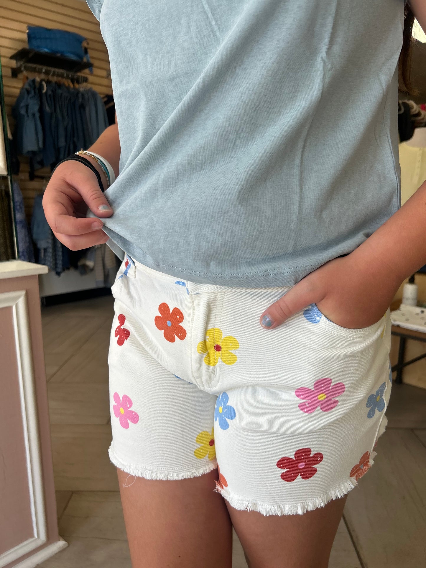 Wildflower weekend Shorts