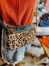 Load image into Gallery viewer, hairon leather bag 3303

